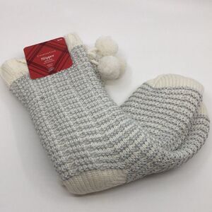 Charter Club Womens Winter Novelty Metallic Silver Slipper Socks Sz Small/Medium